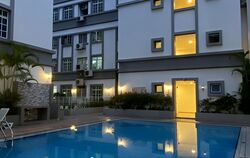 Versailles (D15), Condominium #635969001